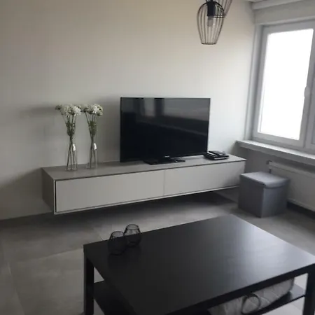 Appartement Poire Et Table 1