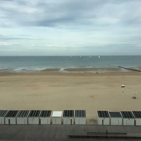 Poire Et Table 1 아파트 *