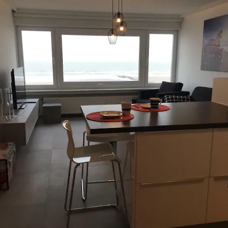 Poire Et Table 1 * אוסטנדה